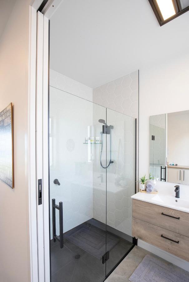 Views Over Tasman, New Luxury Boutique Studio Overlooking The Tasman Sea Greymouth Exterior photo